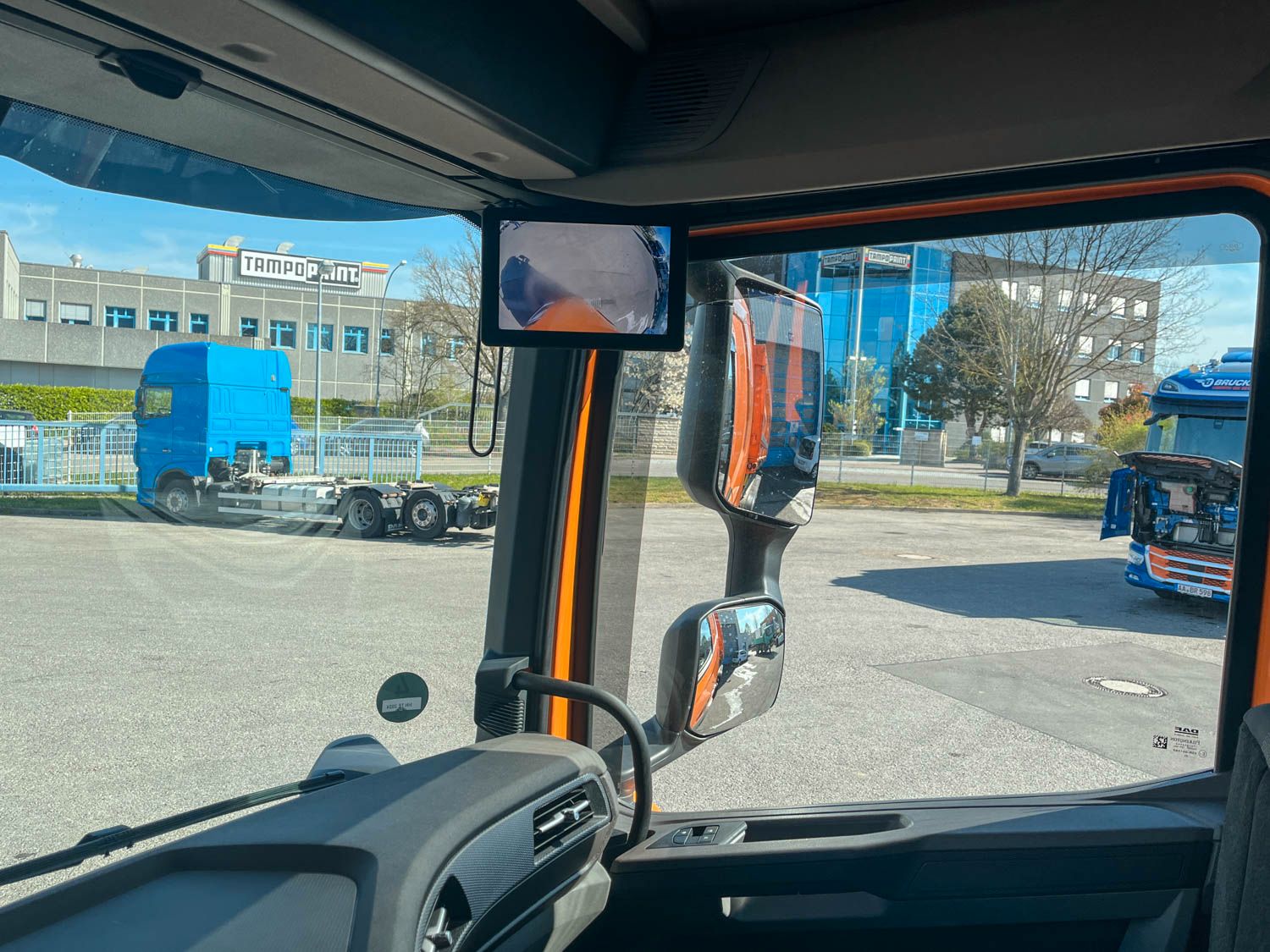 Fahrzeugabbildung DAF FAT XFC 530 Meiller Trigenius D316
