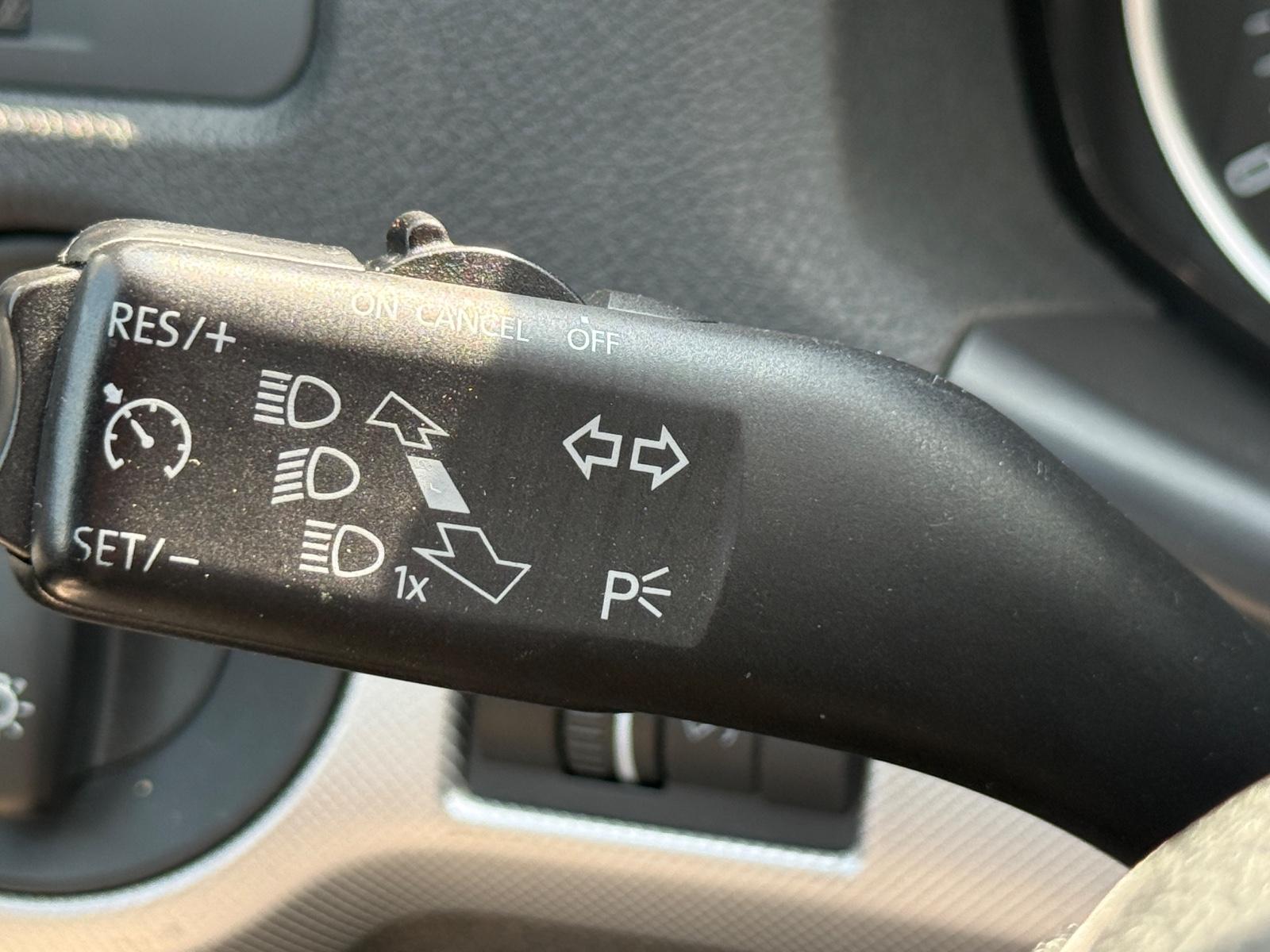 Skoda Octavia 2012 — photo 13