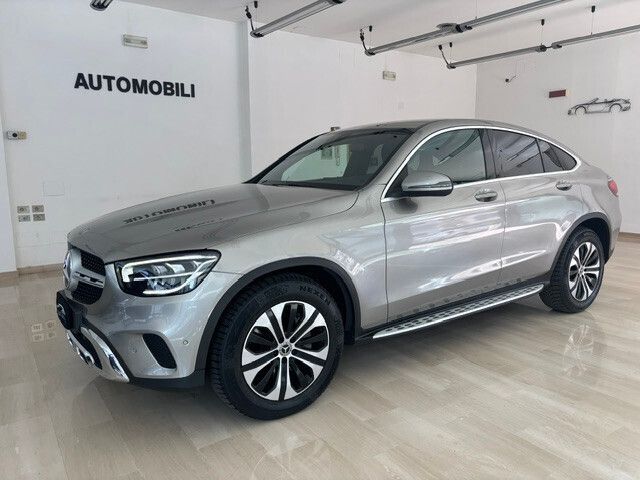Image of Mercedes-Benz GLC 220