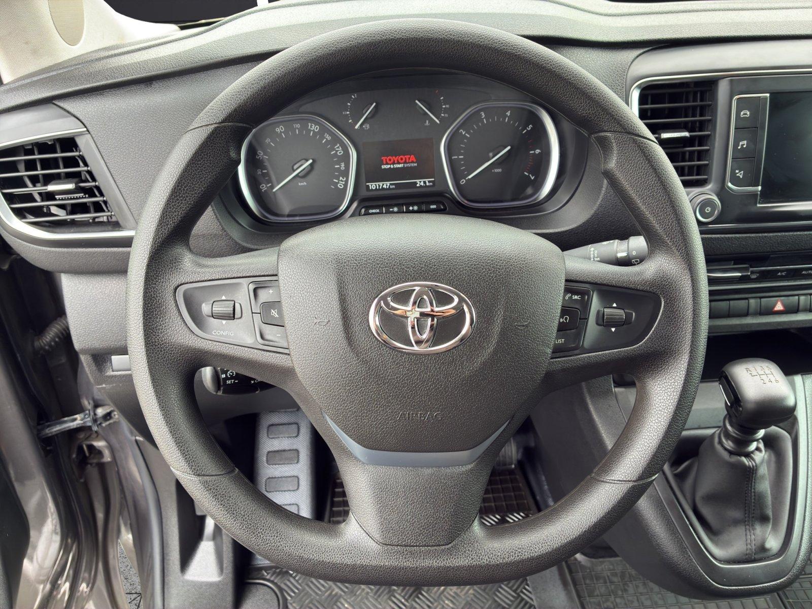 Toyota Proace Verso 1.5 D-4D L2 Shuttle S/S (Euro 6d-Te