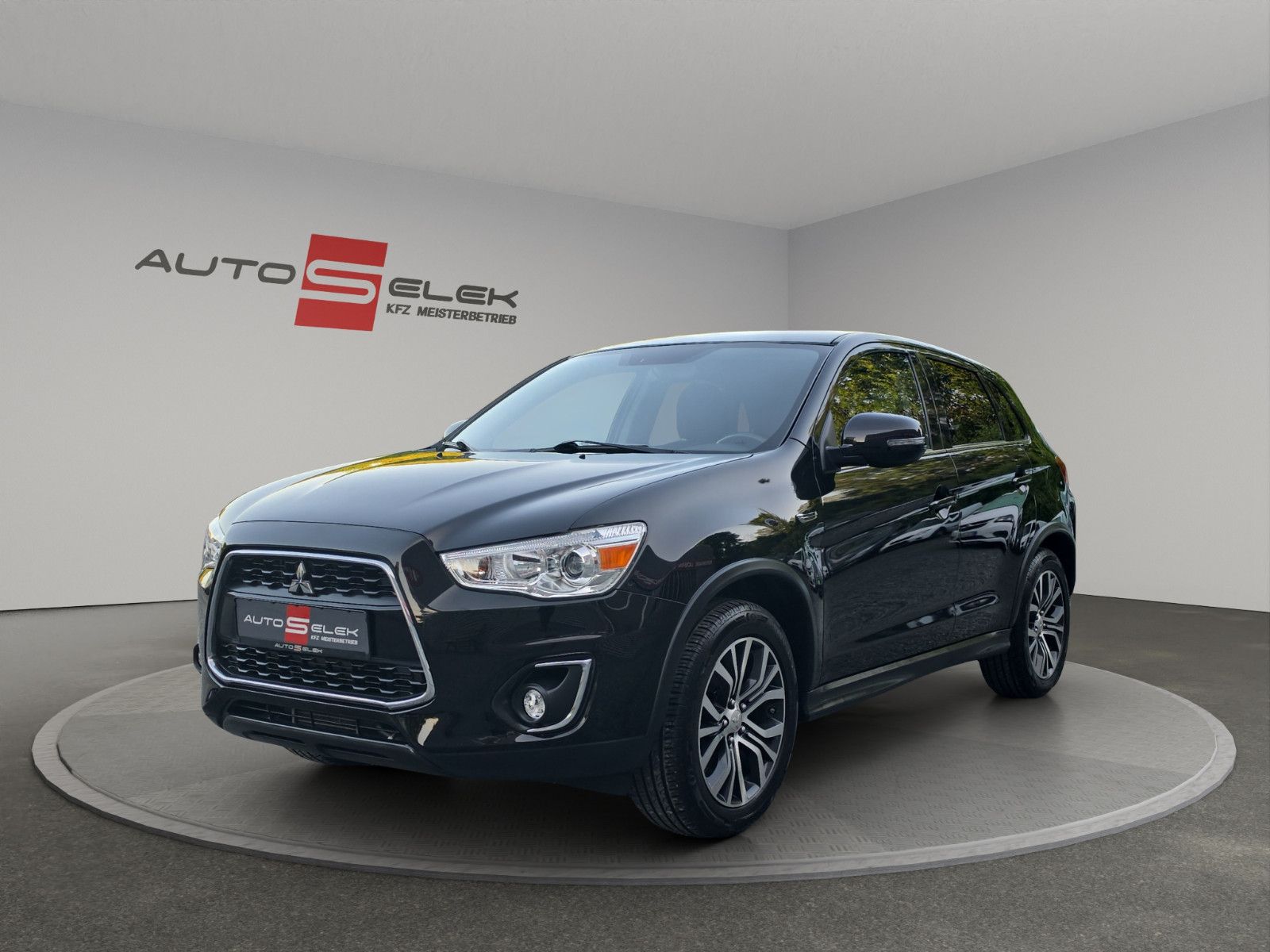 Fahrzeugabbildung Mitsubishi ASX Plus 4WD ALLRAD AUS 1.HAND AHK KAMERA