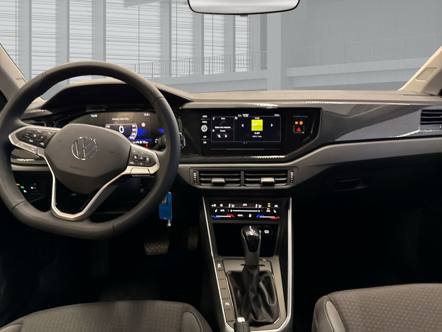 Fahrzeugabbildung Volkswagen Polo VI Life 1.0 TSI Digitales Cockpit LED ACC A