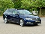 Volkswagen Passat Variant Highline BlueMotion 4Motion/1HAND - Volkswagen Passat Variant: Blau, Motion