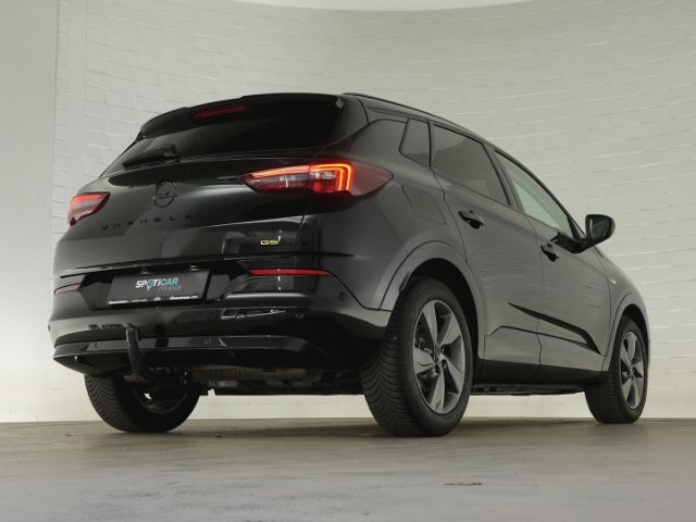 Grandland GSe PHEV 4X4 AT+ANHÄNGERKUPPLUNG+NAVI+
