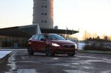 Volvo V40 Cross Country T3 Geartronic Plus - Edition  - Volvo V40 Cross Country mit Benzin-Antrieb: Automatik