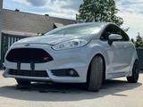Ford Fiesta ST 200 - Ford Fiesta St200 mit Benzin-Antrieb
