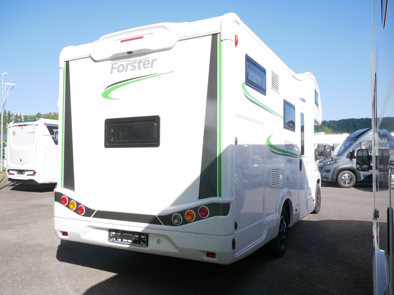 Fahrzeugabbildung Forster A FA699DVB 10970,- EUR Sondernachlass / 165 PS