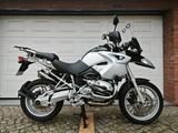 BMW R 1200 GS mit Seitenkoffer und Top-Case - BMW 2007 R 1200 GS