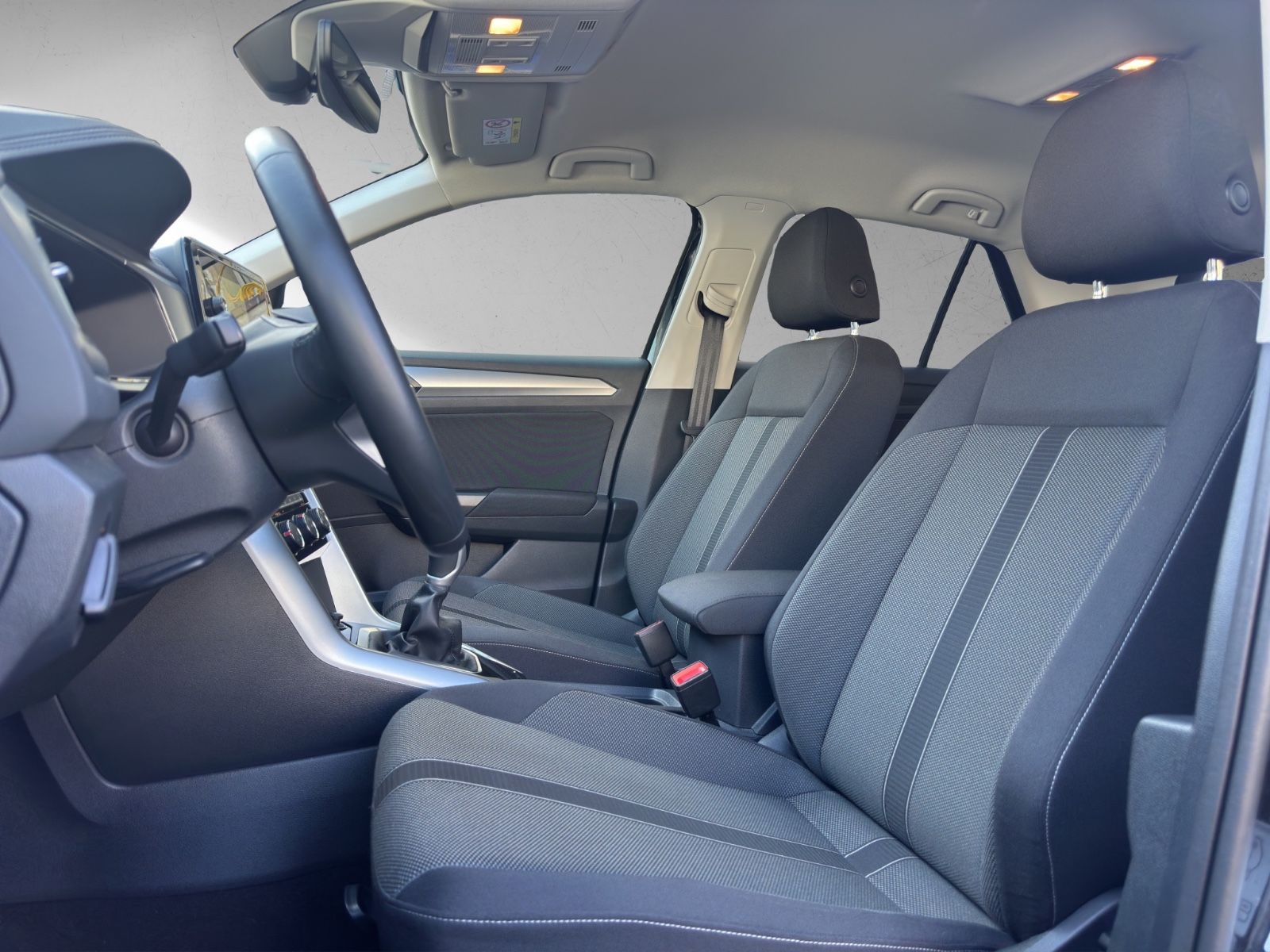 Volkswagen T-Roc Life*VirtualCockpit*LED*Carplay*Allwetter foto 19