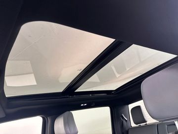 Ford 3xF150 Lightning Lariat  gr. Batterie im Vorlauf