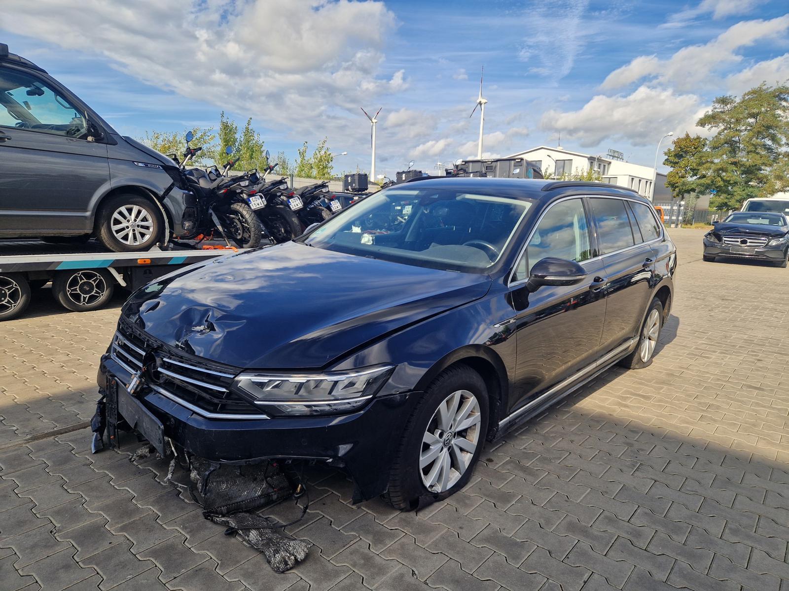 Volkswagen Passat Variant 2.0 TDI Business Android Auto Met