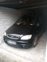 Opel Zafira A OPC Z20LET - Opel Zafira aus 2003: 2.2