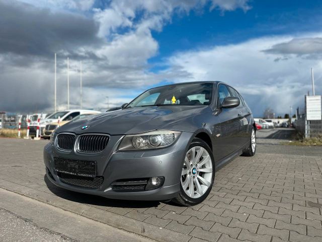 BMW 325 Baureihe 3 Lim. 325d TUV  NEU *AUTOMATIK