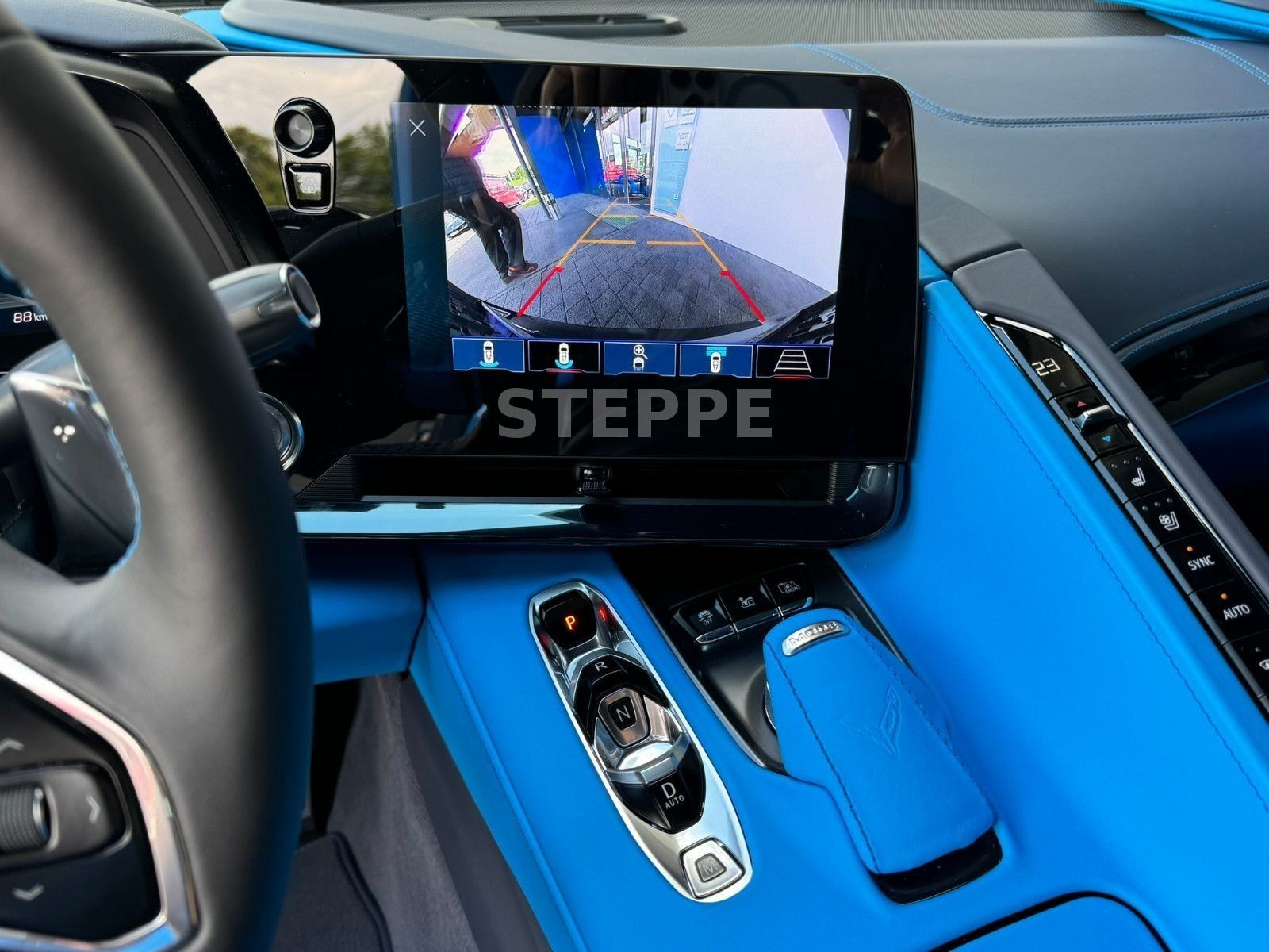 Corvette C8 Stingray Coupe 6,2 V8 3LT Europamodell STEPPE