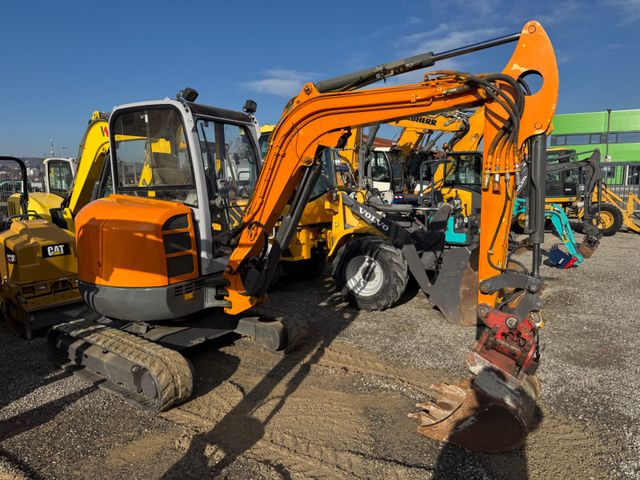 Wacker Neuson  38Z3. Powertilt