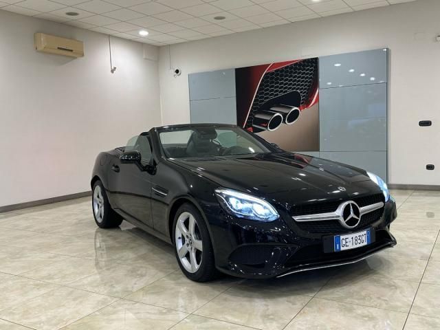 Mercedes-Benz MERCEDES - SLC - 200 Sport