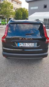 Dacia Jogger TCe 110 Extreme+ 5-Sitzer Extreme+ MwSt!! - Dacia Jogger in München