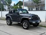 Jeep Wrangler 2.2 CRDi Unlimited Sahara Extra hoch - Jeep Wrangler Gebrauchtwagen in München