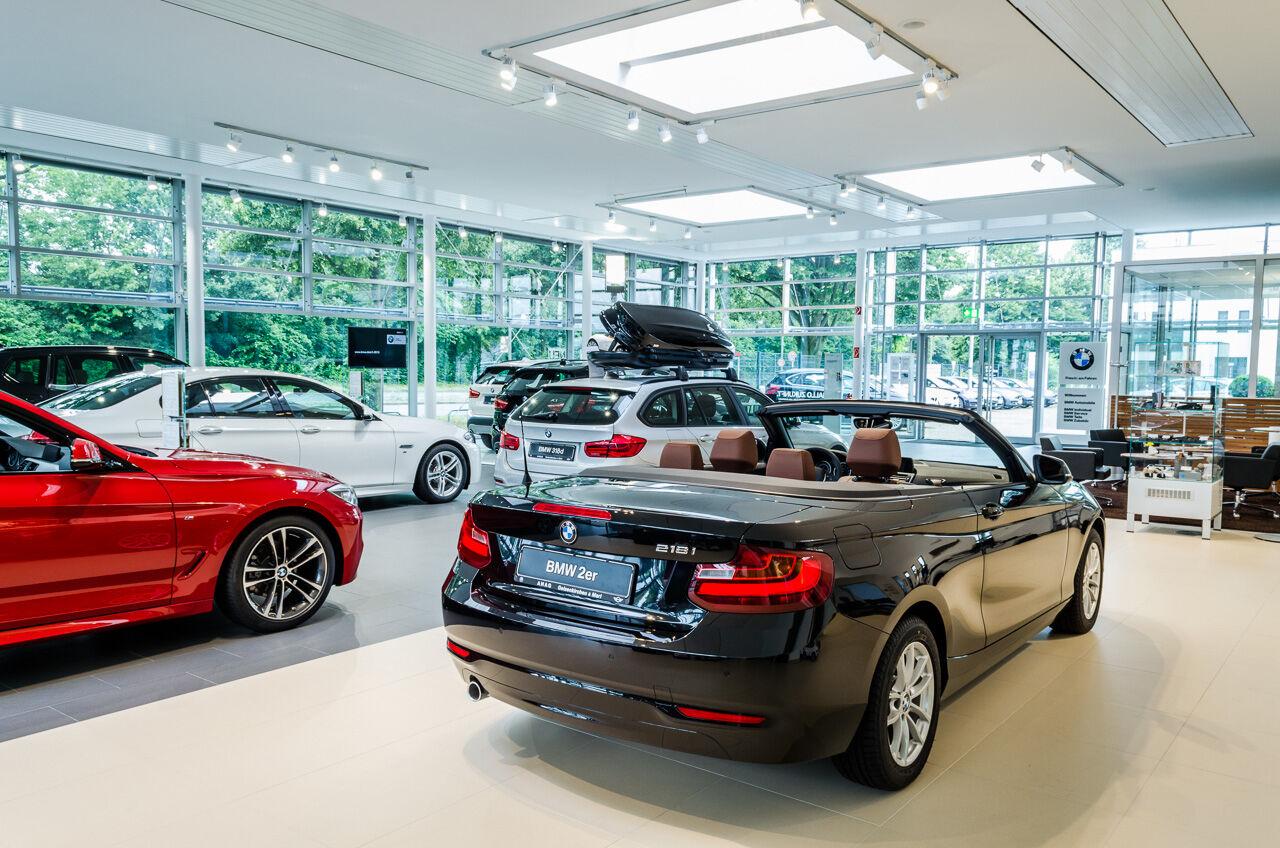 showroom-image-main