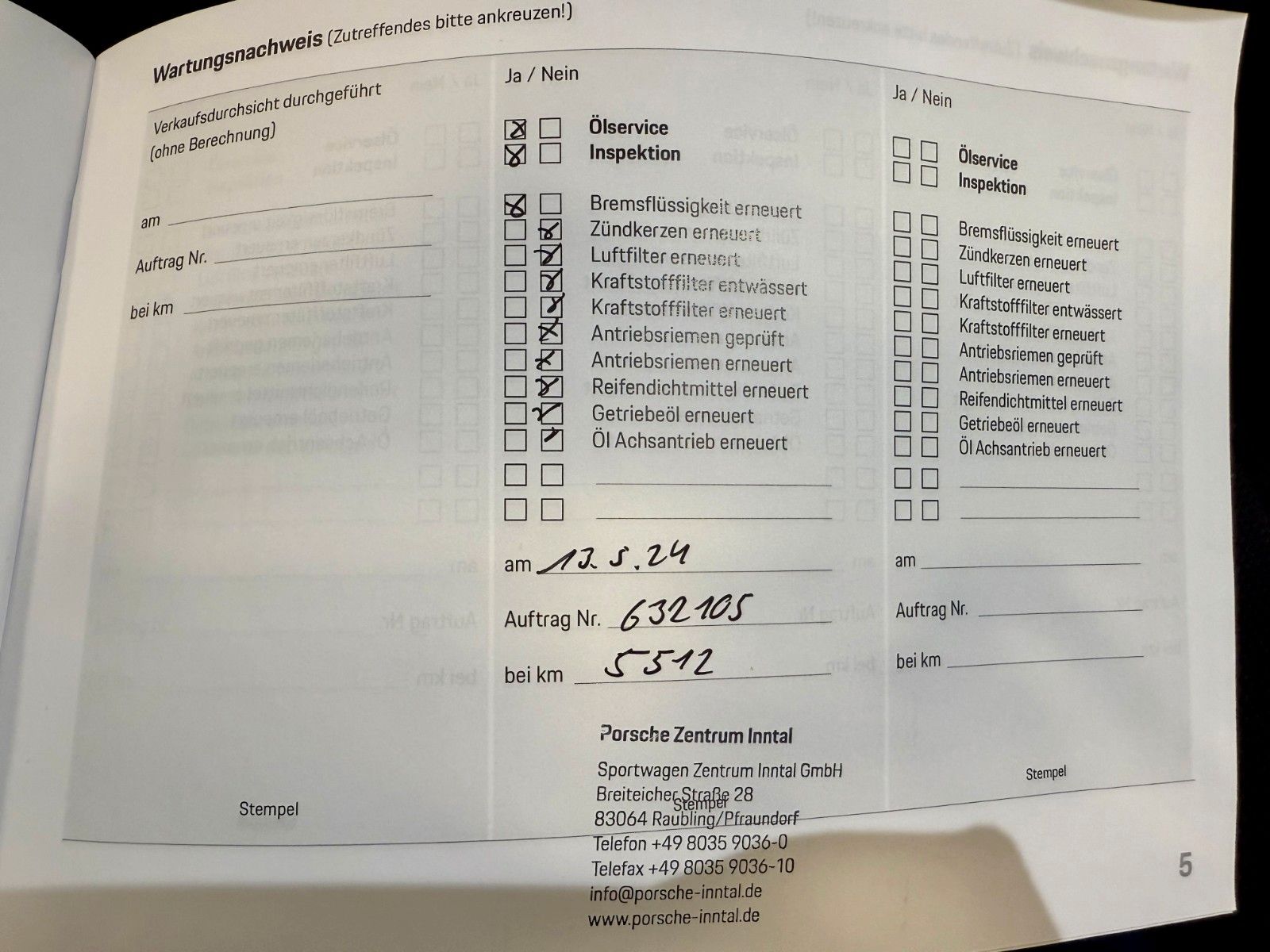 Fahrzeugabbildung Porsche 911 992 Carrera Cabrio SportDesign / Sportabgas