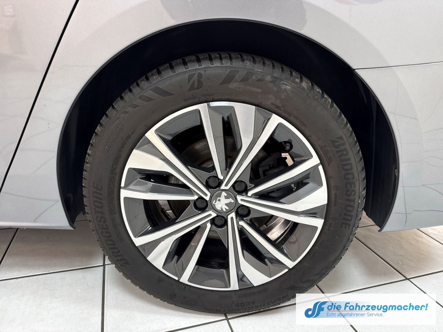 Fahrzeugabbildung Peugeot 508 SW Allure Pack 1.5 BlueHDi 130 EU6d Navi ACC