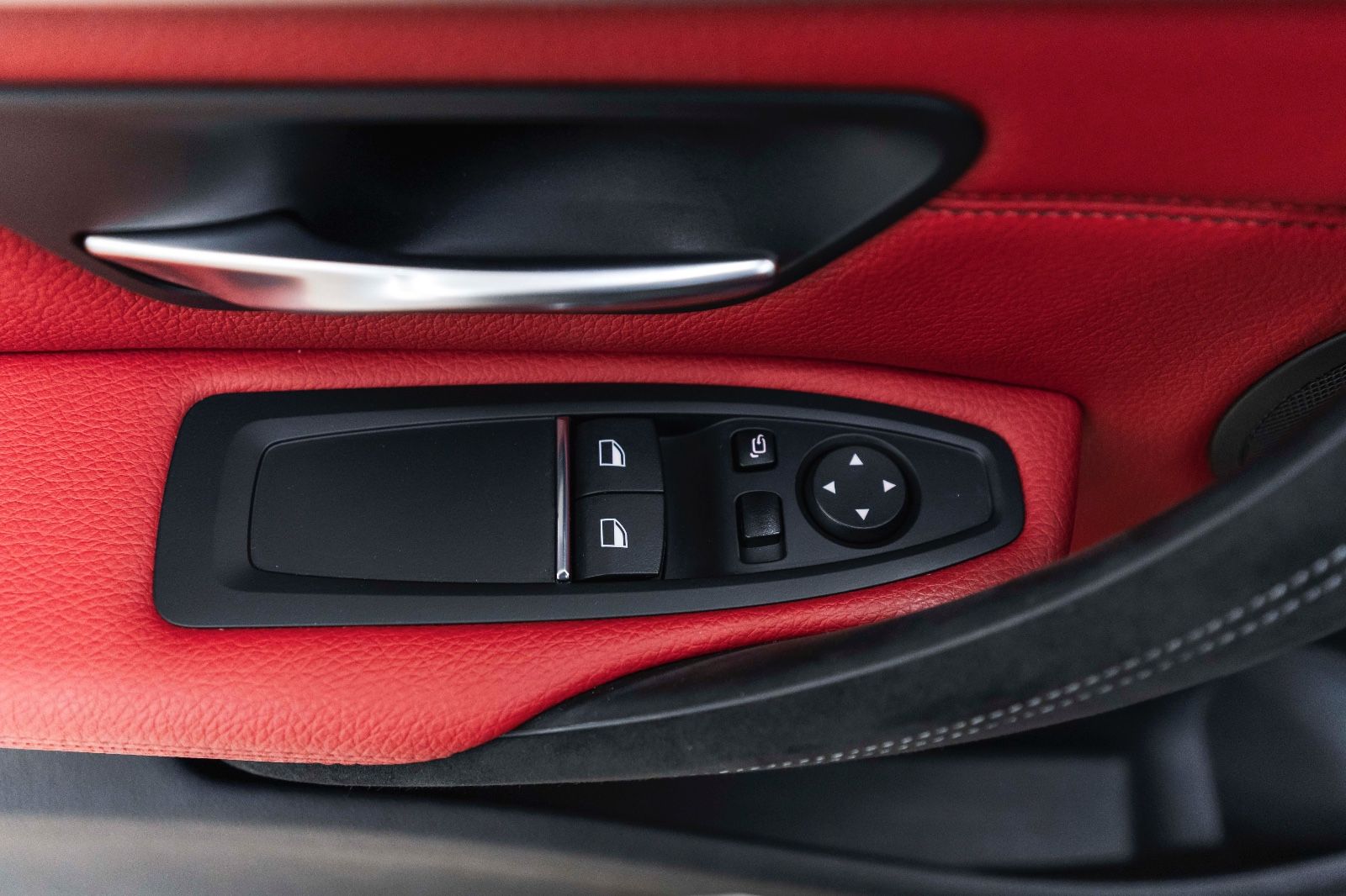 Fahrzeugabbildung BMW 430i M-PERFORMANCE HUD LED KAM NAV TOTW HIFI