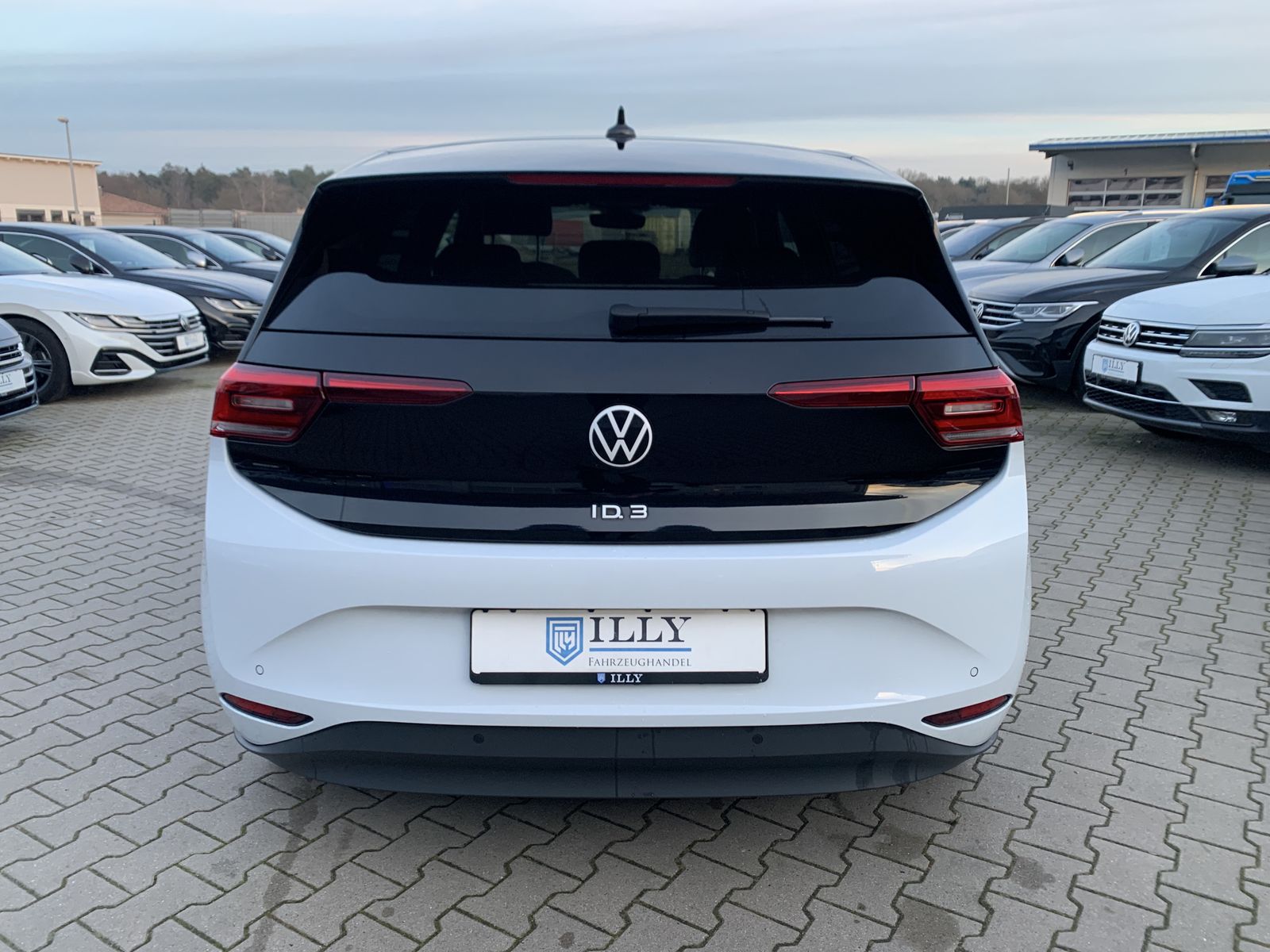 Fahrzeugabbildung Volkswagen ID.3 Pro Performance 150 kW Business*Wärmepumpe*