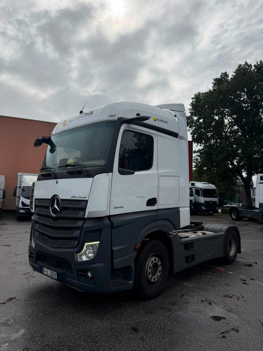 Mercedes-Benz Actros 1845 L 10x Stück verfügbar