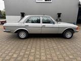 Mercedes-Benz 280 E W123 **1. HAND** - Mercedes-Benz 280: 280e