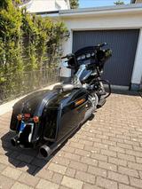 Harley-Davidson Street Glide Spezial - Harley-Davidson Motorräder in Köln