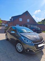 Peugeot 208 PureTech 82 Signature Signature - Peugeot 208 von privat