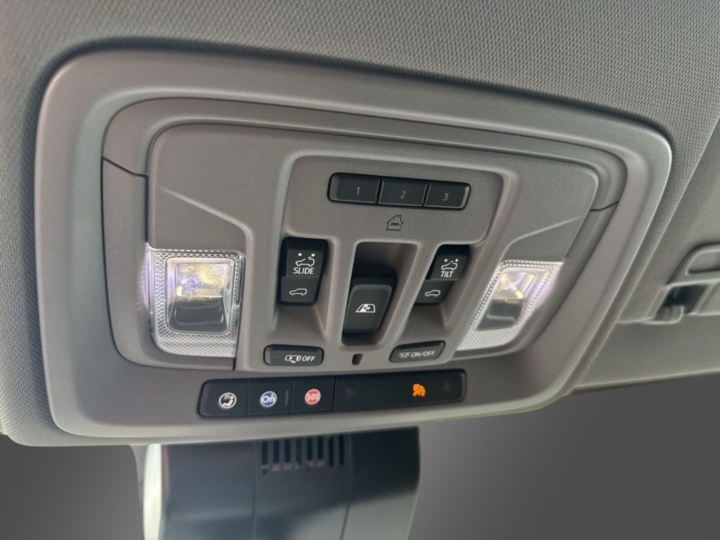 Fahrzeugabbildung GMC Sierra 1500 Elevation CrewCab 4WD - MY25 - Voll