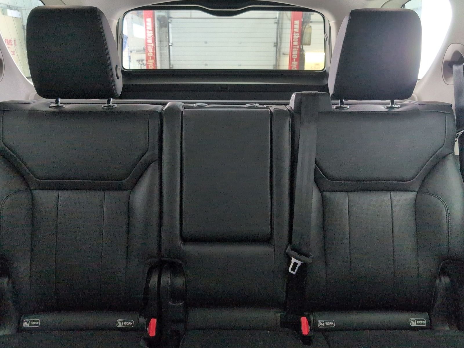 Fahrzeugabbildung Land Rover Discovery 5 2.0 TD4 SE * Leder * AHK * Navi*