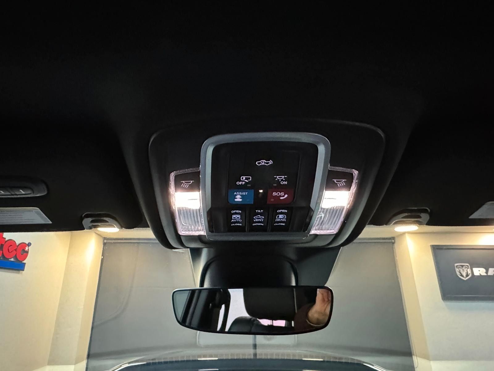 Fahrzeugabbildung Dodge 2500 AEV POWERWAGON OFF ROAD 6.4L-V8 39"-WINDE