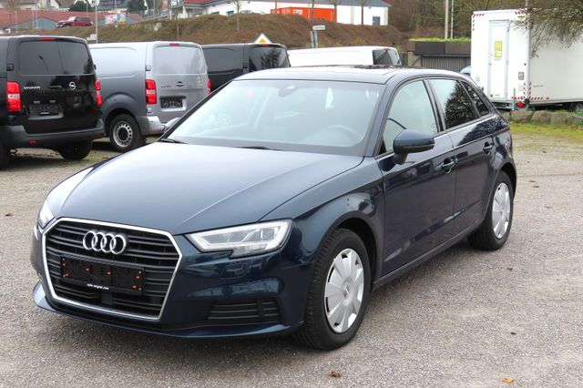 Audi A3 Sportback 35 TDi Navi Panorama LED Kamera ACC