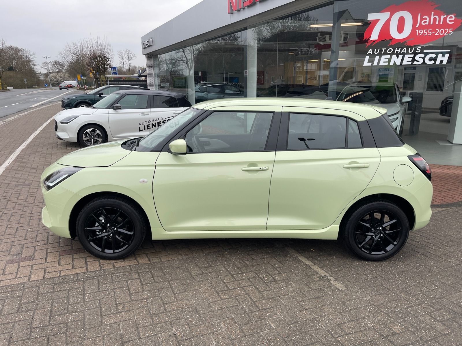 Fahrzeugabbildung Suzuki Swift 1.2 Dualjet "Summer-Edition" Klima Navi