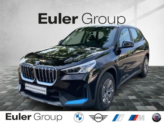 BMW iX1 xDrive 30 AD Kamera SHZ PDC v+h adapt. M-Fah