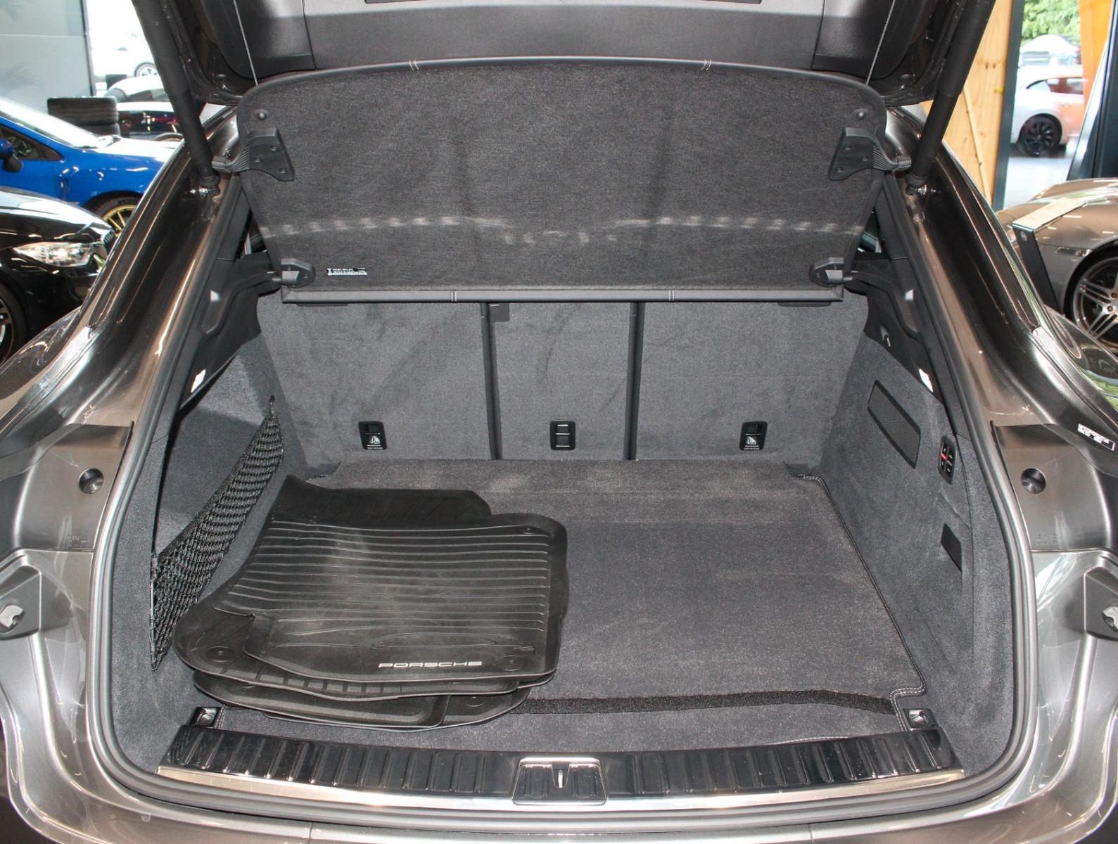Porsche Cayenne Turbo SportDesign-Paket|Carbon|PSCB|PDCC
