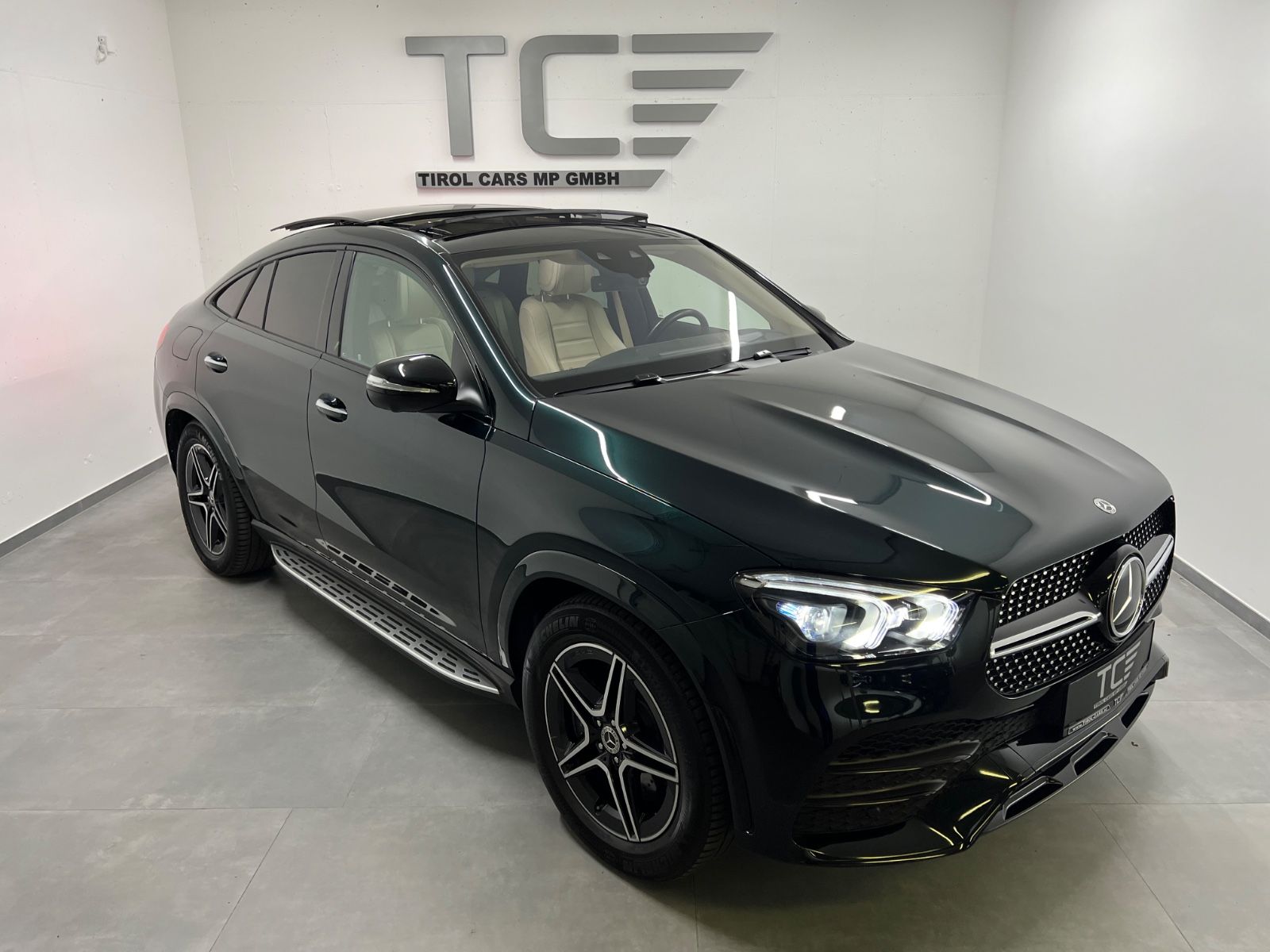 MERCEDES-BENZ GLE 350de Coupe 4M, AMG, Ahk, Pano, Burmester,..