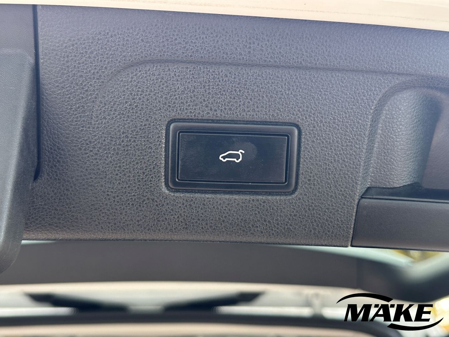 Touran Comfortline 2.0 TDI DSG AHZV STDHZG RFK