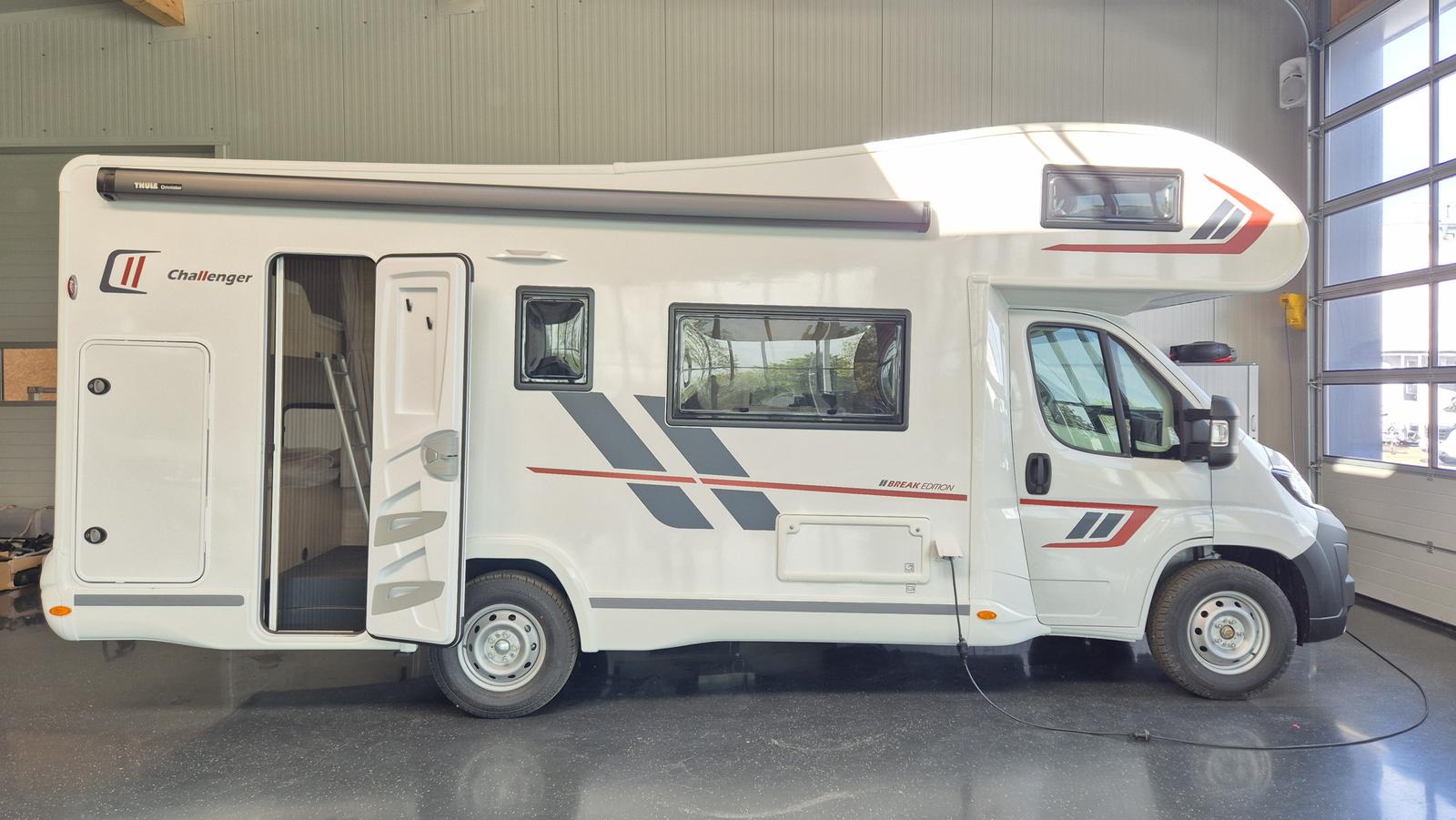 Challenger C256 Break Autom., Solar + Markise