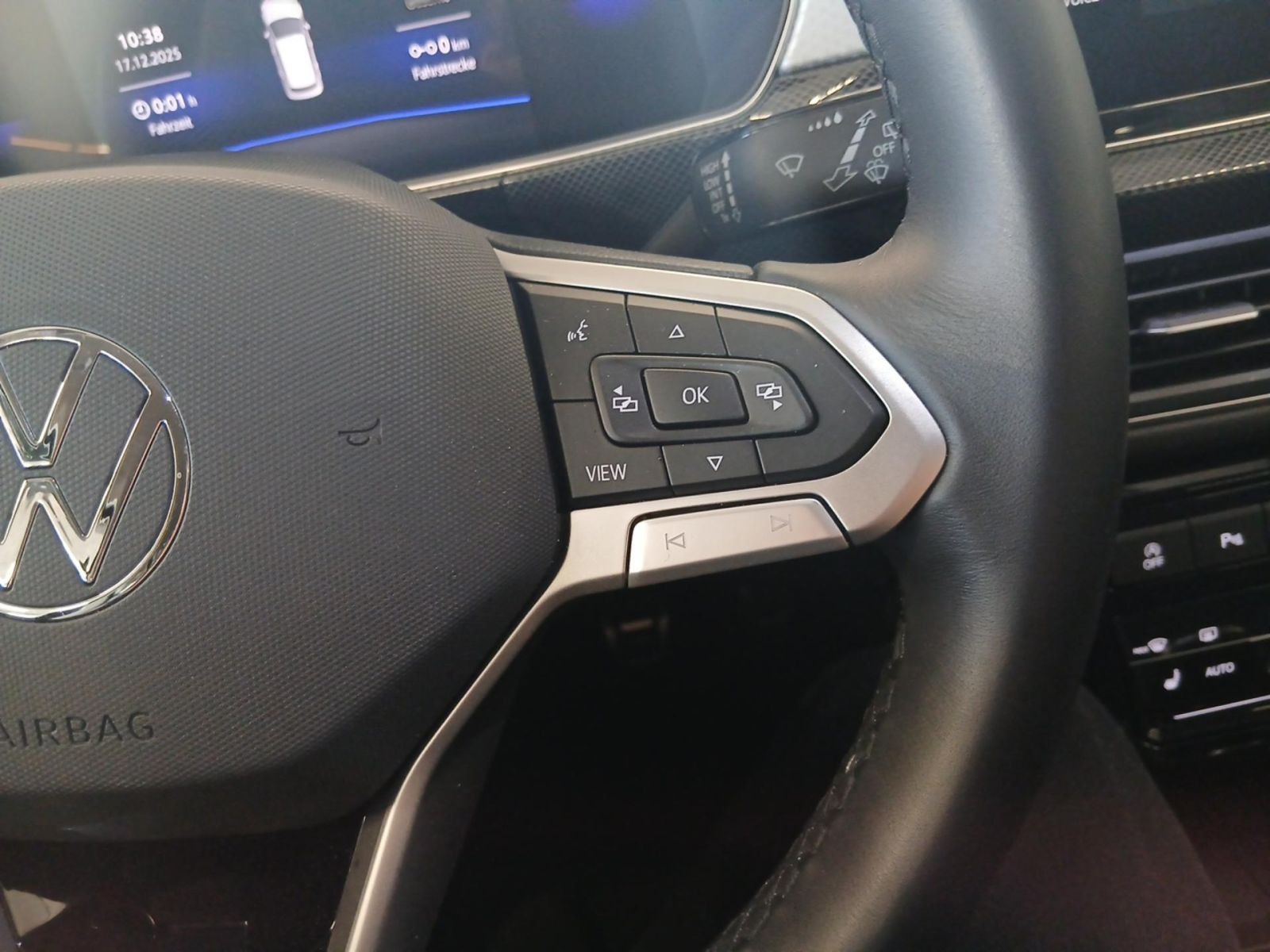 Volkswagen T-Cross - Bild 12