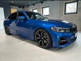 BMW 330i M-Performance 20 Zoll - blaue BMW 330