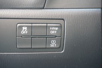 Mazda 3 - 9