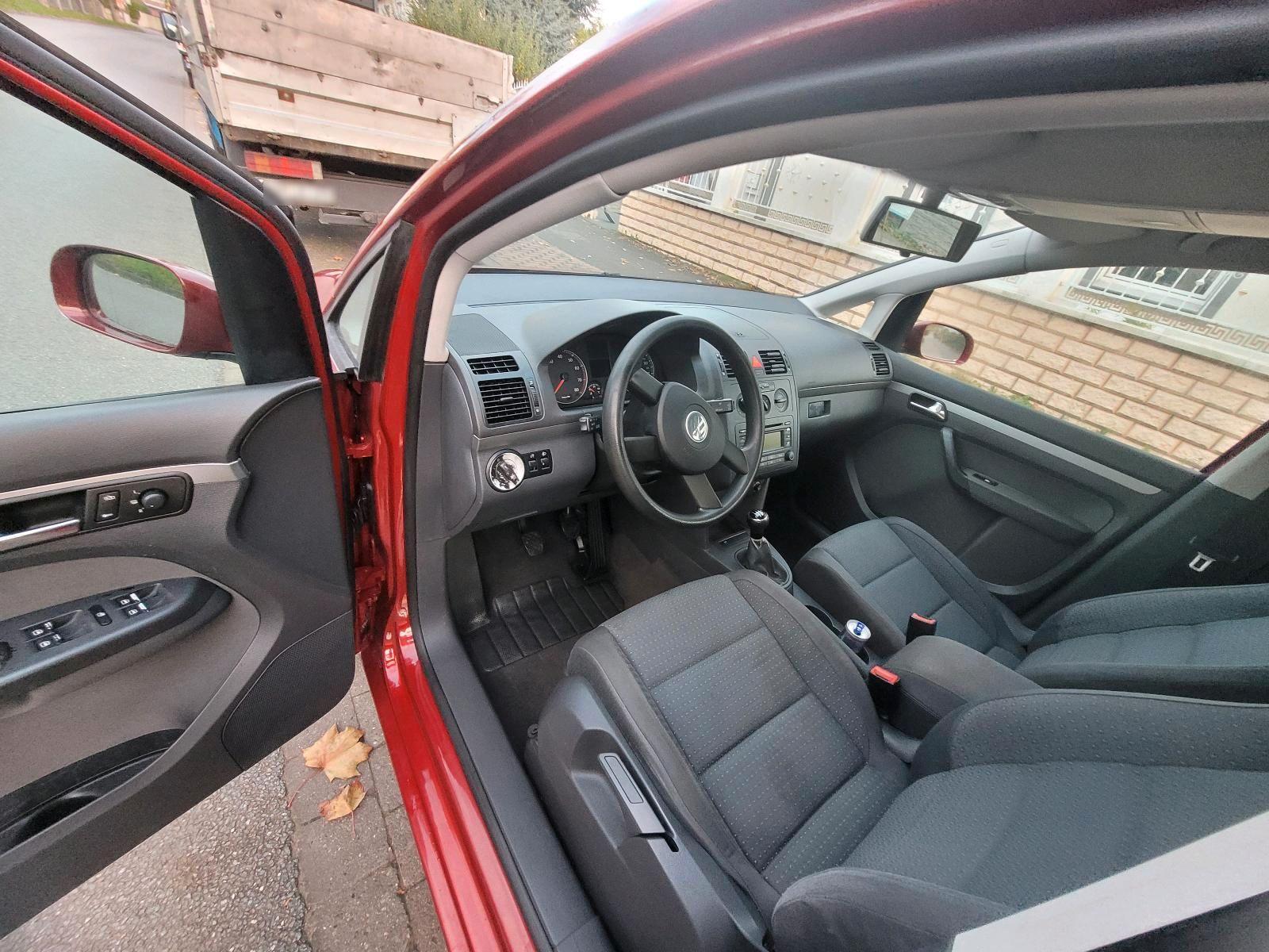 Volkswagen Touran 2005 — photo 8