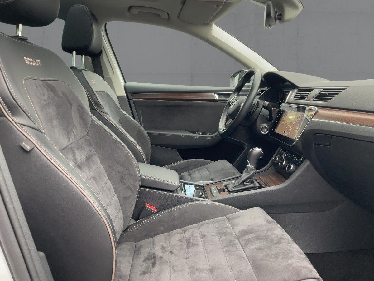 Skoda Superb - Bild 11