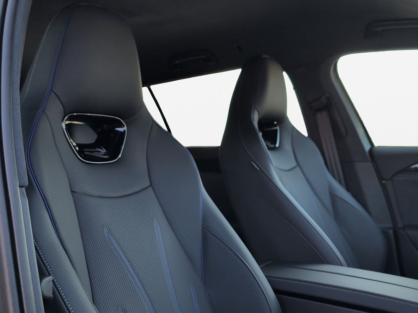 Volkswagen Passat - Bild 10