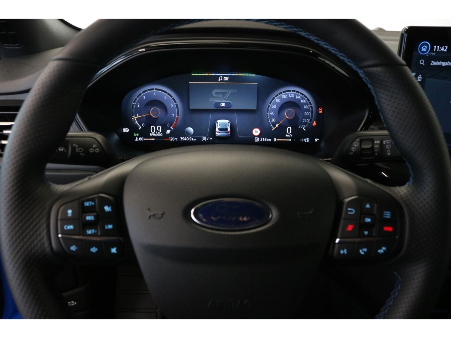 Fahrzeugabbildung Ford Focus ST X, EDITION, TRACK-PACK HUD Navi Digital