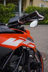 KTM Duke 125 - KTM DUKE 125