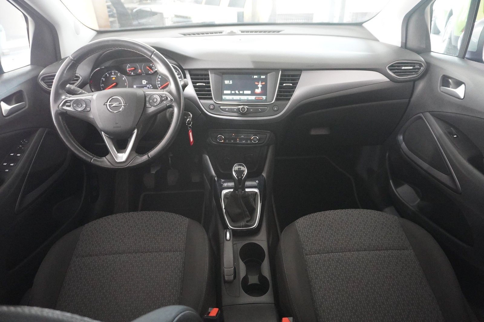 Fahrzeugabbildung Opel Crossland (X) 1.2 EDITION NAVI/LED/TEMP./DAB+